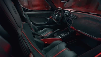 Pogea Racing pārveido Alfa Romeo 4C, lai pārveidotu to par slēptu zvēru