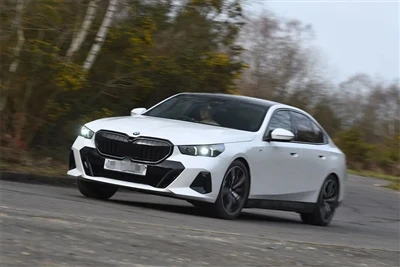 BMW 5. sērijas kodols un tā zīmola sirds