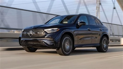 Kas konkurē ar Mercedes GLC300