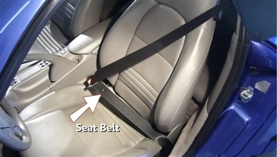 Kā darbojas auto drošības jostas